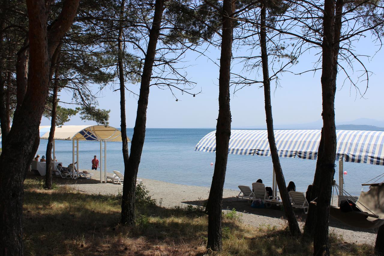 Blue Sevan Hotel Exterior foto